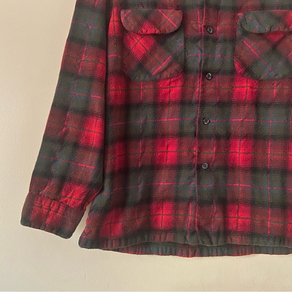 Pendleton• vintage red green wool flannel plaid button up shirt - Picture 4 of 13